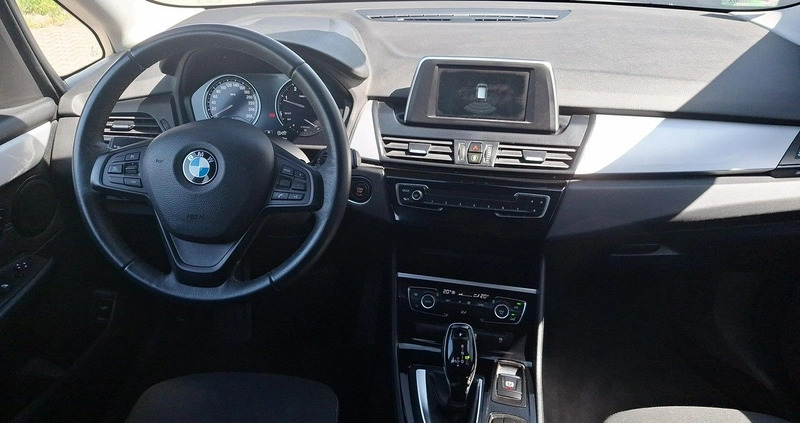 BMW Seria 2 cena 63900 przebieg: 172442, rok produkcji 2020 z Swarzędz małe 352
